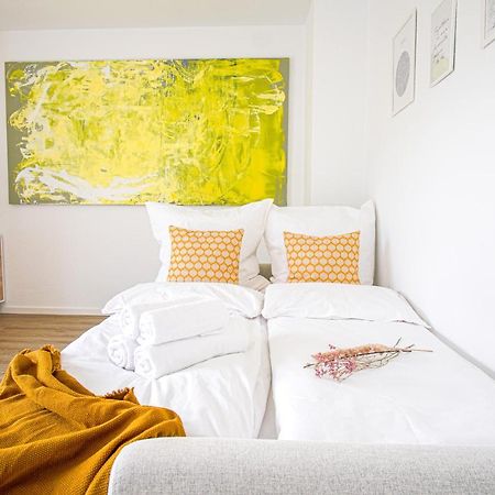 Homefy Come-Together Apartment - Balkon - Aufzug - Free Parking - Smart Tvs Essen Exterior photo