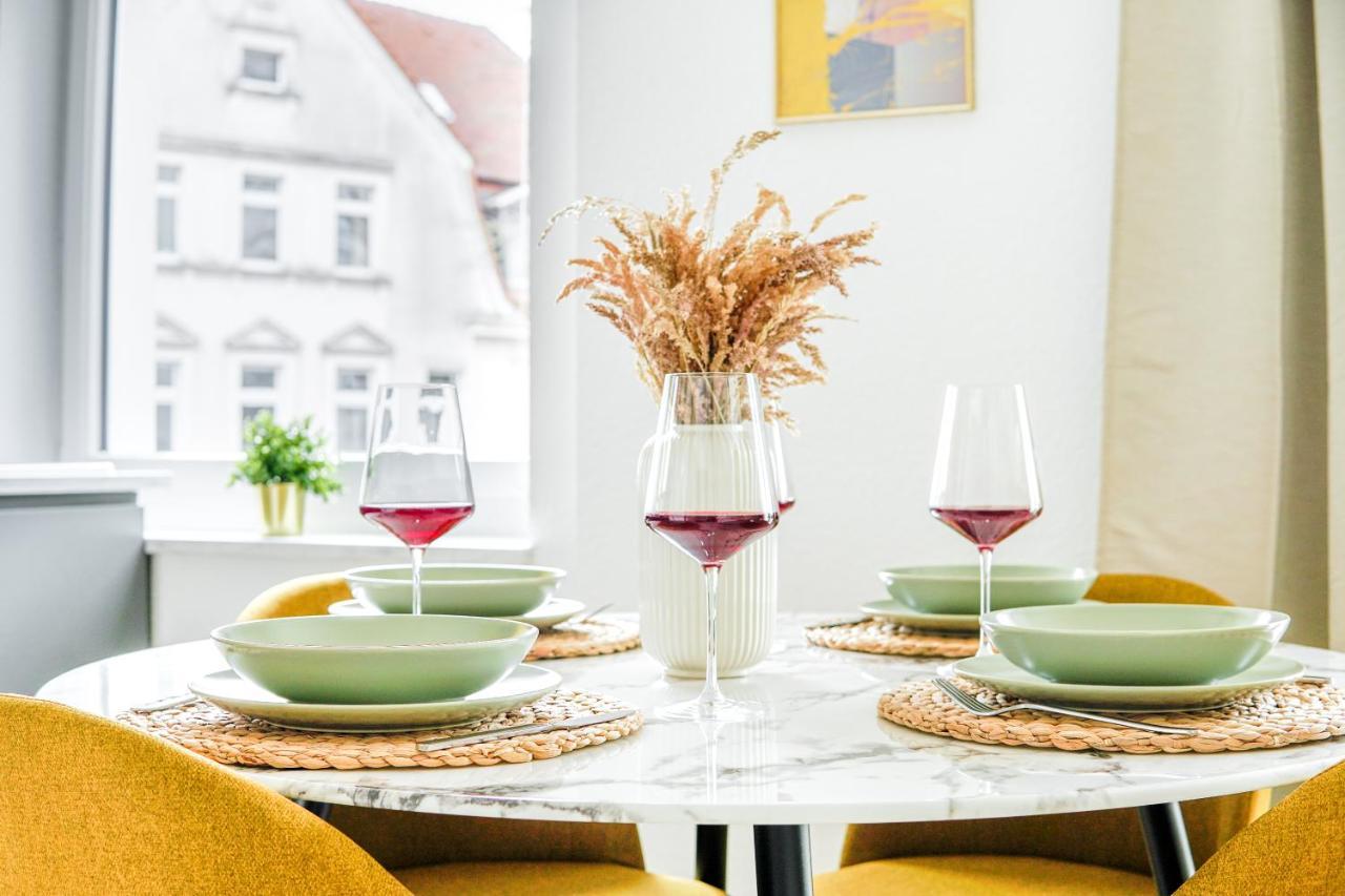Homefy Come-Together Apartment - Balkon - Aufzug - Free Parking - Smart Tvs Essen Exterior photo